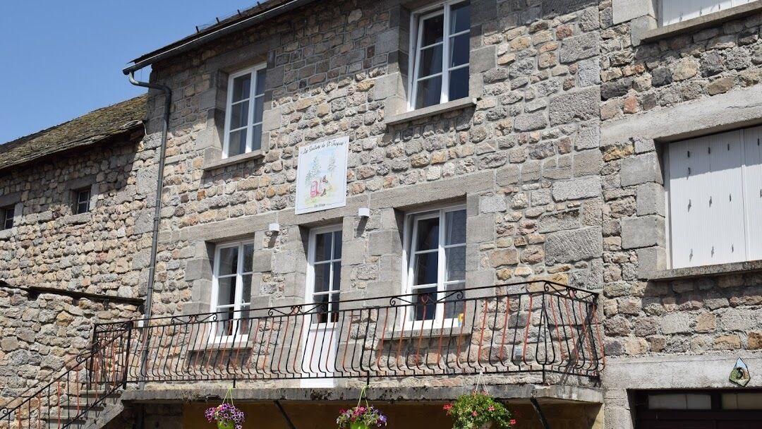 Les souliers de St Jacques - Gîte / Gîte d'étape à Saint-Alban-sur-Limagnole (Lozère)