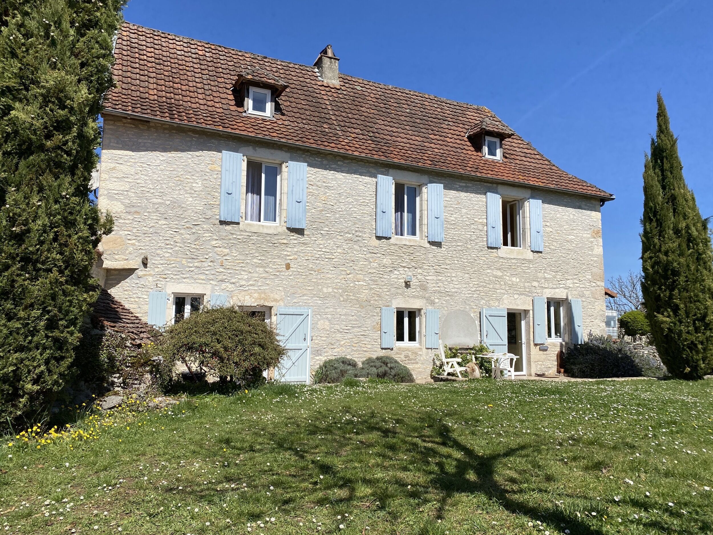 Vues de les 7 pèlerins - Gîte / Gîte d'étape - Couzou