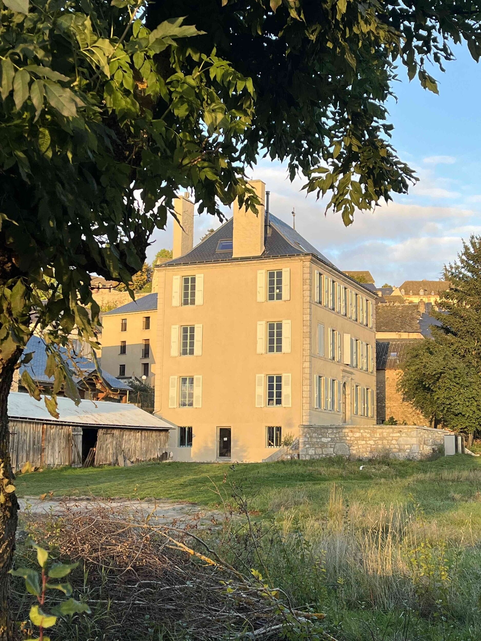 La Maison du Bateleur - Auberge à Saint-Alban-sur-Limagnole (Lozère)